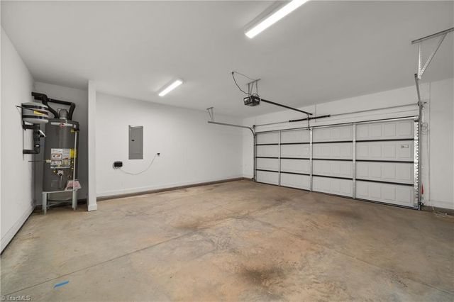 1736 Eastover Drive, Kernersville, NC 27284