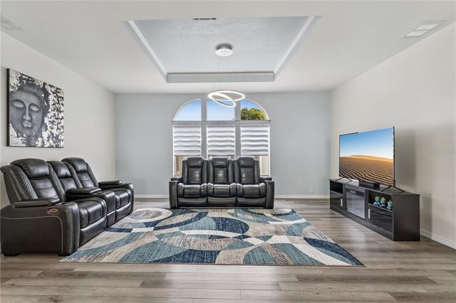 2463 INDEPENDENCE LANE, St Cloud, FL 34772