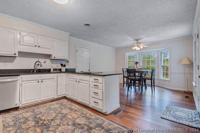 612 Southview Circle, Fayetteville, NC 28311
