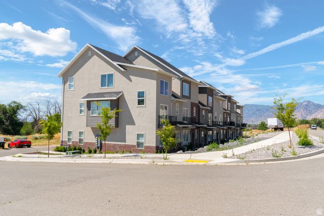 2791 S ORCHARD HILL LN, Perry, UT 84302