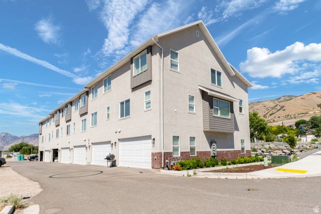 2791 S ORCHARD HILL LN, Perry, UT 84302