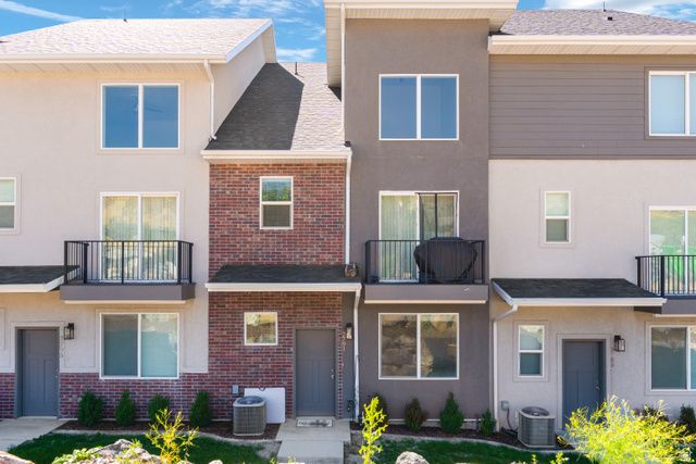 2791 S ORCHARD HILL LN, Perry, UT 84302