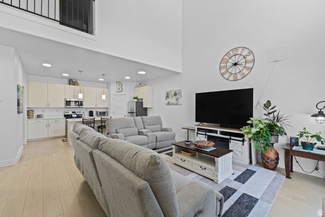 2791 S ORCHARD HILL LN, Perry, UT 84302