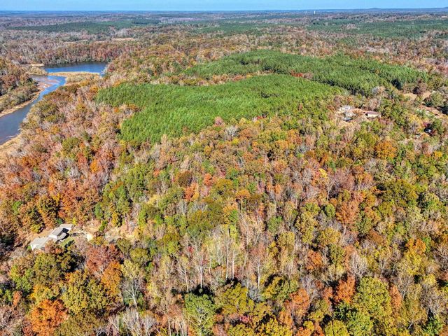 1073 Boyds Mill Pond Road, Laurens, SC 29360