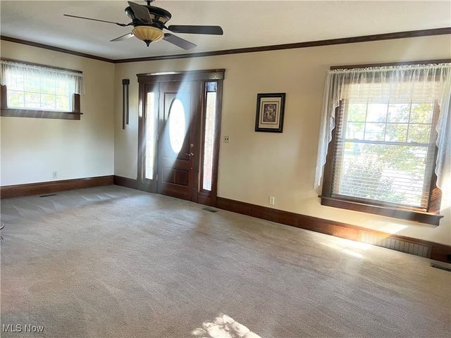 213 Genoa Avenue SW, Massillon, OH 44646