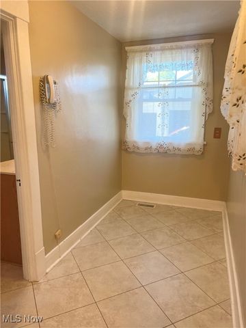 213 Genoa Avenue SW, Massillon, OH 44646