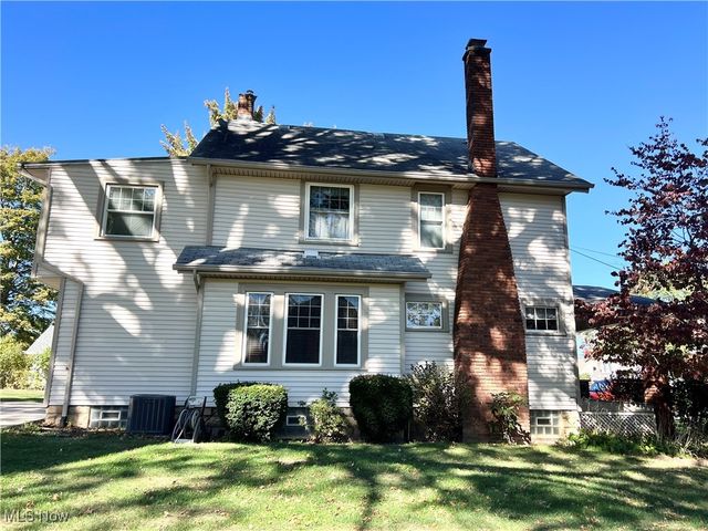 213 Genoa Avenue SW, Massillon, OH 44646