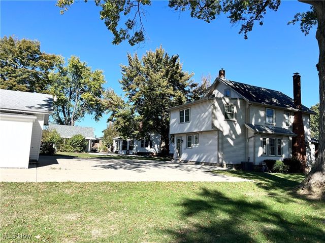 213 Genoa Avenue SW, Massillon, OH 44646