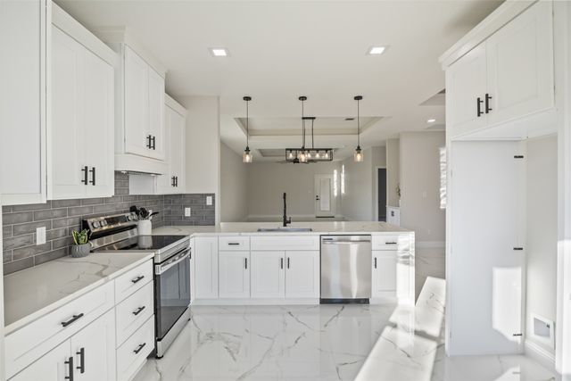 1357 Beach Drive, Pelican Bay, TX 76020