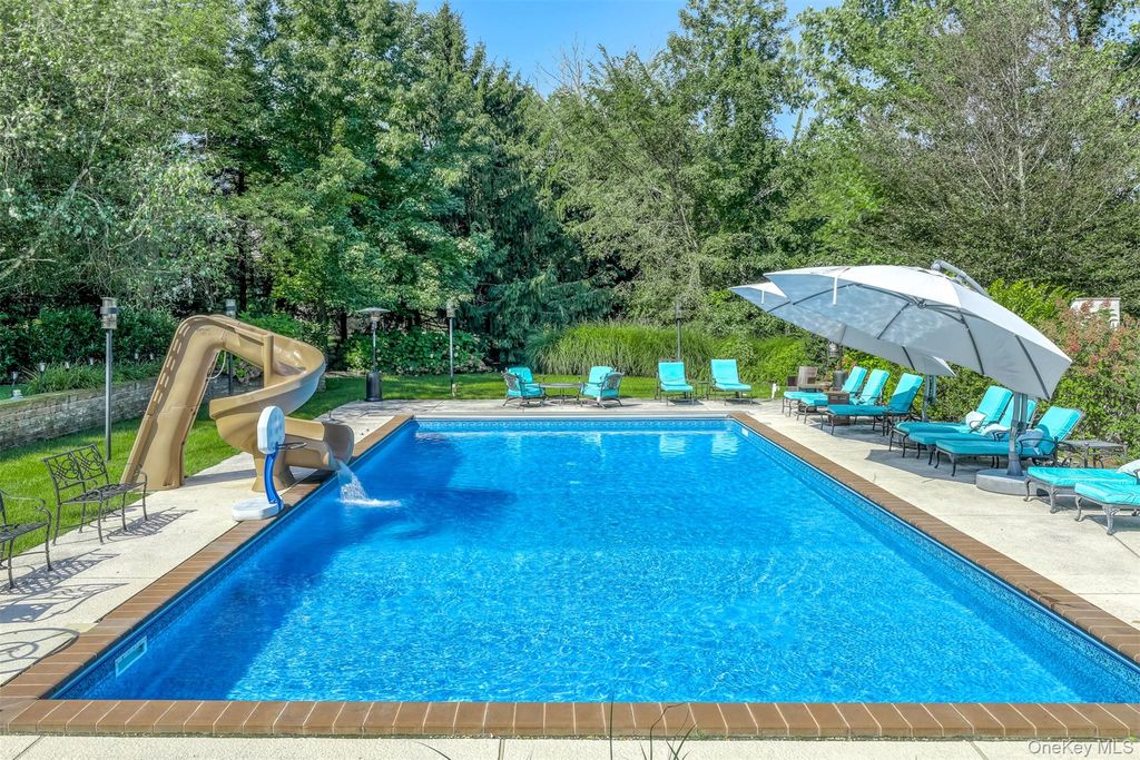 10 Cobblestone Farm Court, Suffern, NY 10901 — photo 5
