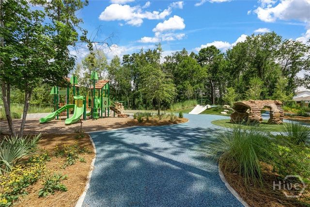 715 Longleaf Drive, Richmond Hill, GA 31324