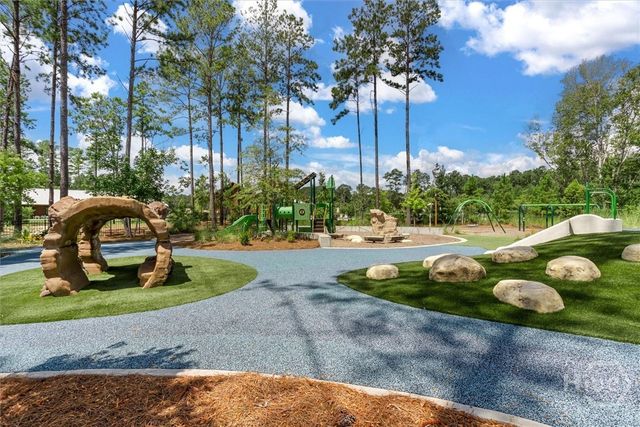 715 Longleaf Drive, Richmond Hill, GA 31324