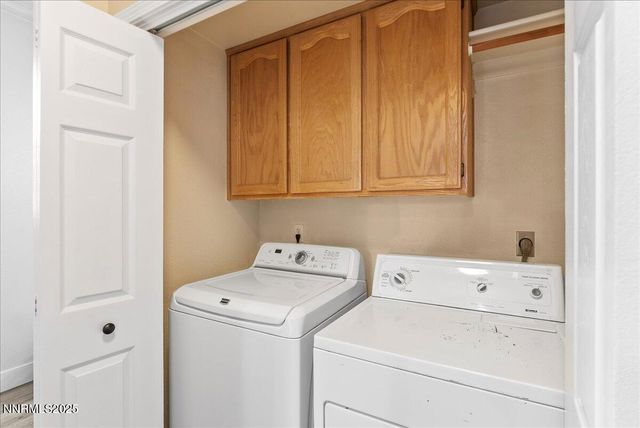 7301 S Florentine Drive, Sparks, NV 89436