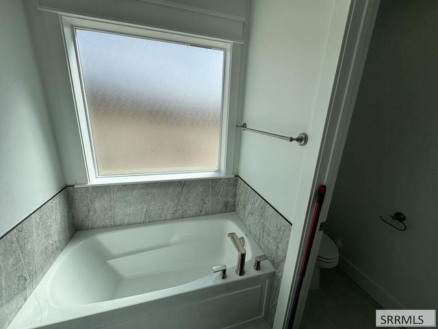 3040 Alexandre Drive, Pocatello, ID 83204
