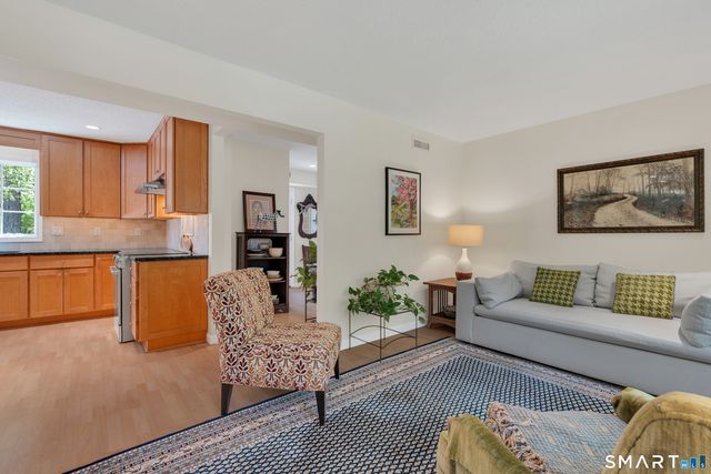 3 Naomi Lane, East Lyme, CT 06333