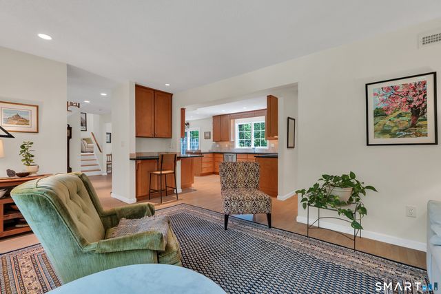 3 Naomi Lane, East Lyme, CT 06333