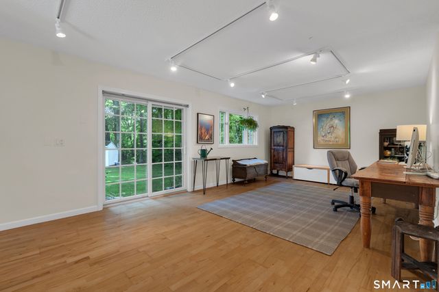3 Naomi Lane, East Lyme, CT 06333