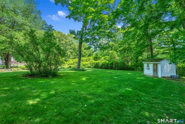 3 Naomi Lane, East Lyme, CT 06333