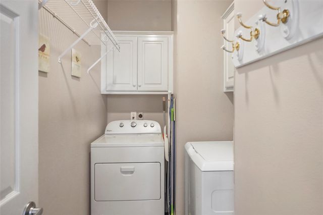 23 S Crossed Birch Place, The Woodlands, TX 77381