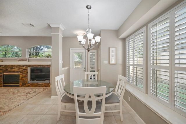 23 S Crossed Birch Place, The Woodlands, TX 77381