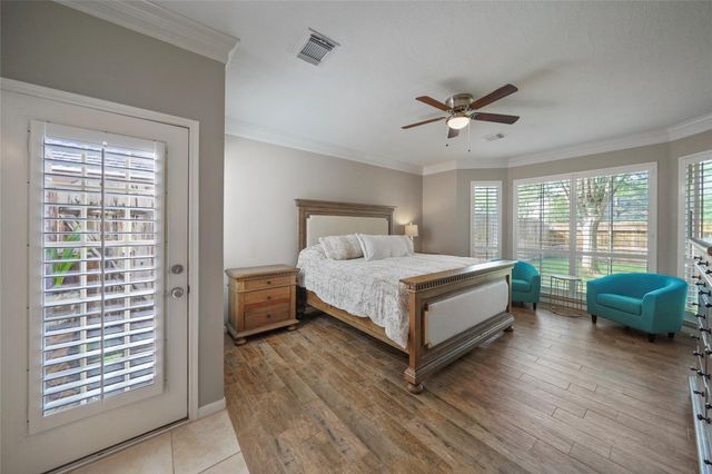 23 S Crossed Birch Place, The Woodlands, TX 77381