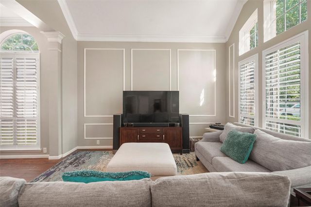 23 S Crossed Birch Place, The Woodlands, TX 77381
