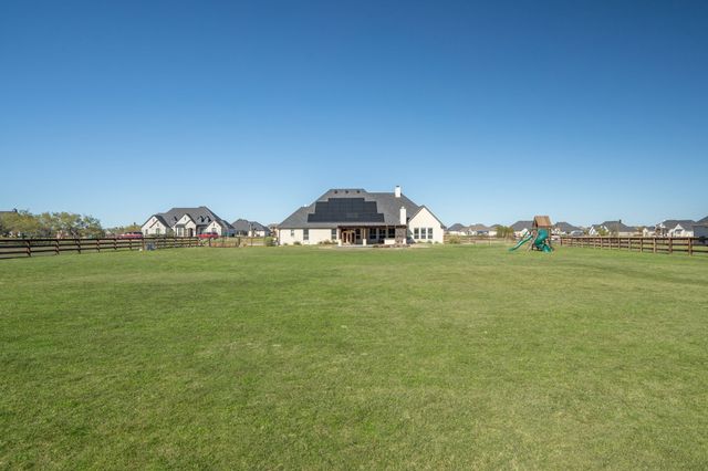 3018 Stardust Lane, Northlake, TX 76226