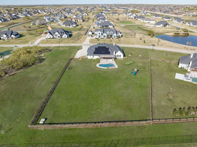 3018 Stardust Lane, Northlake, TX 76226