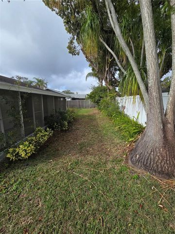 2342 WILLOW TREE TRAIL, Clearwater, FL 33763