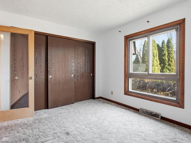 8188 Black Oak Drive, Plainfield, IN 46168