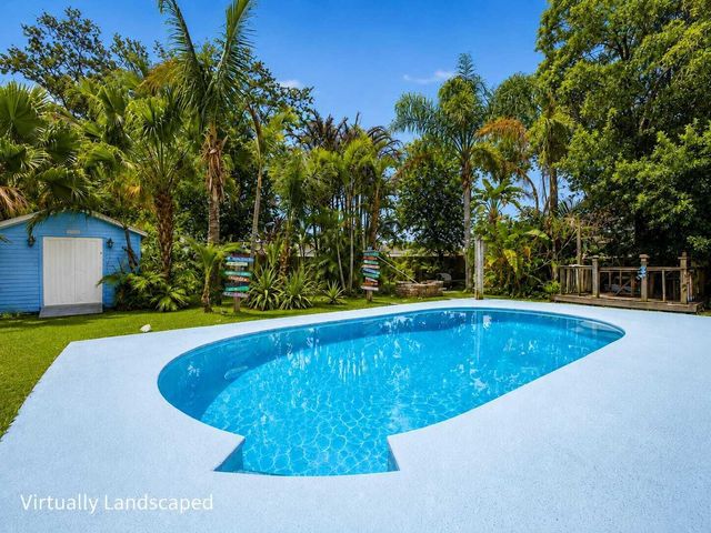 325 NW Dearman Street, Port St. Lucie, FL 34983