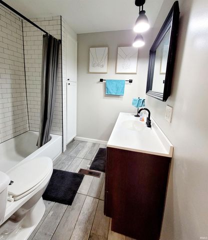 6365 N 260 West Street, Delphi, IN 46923