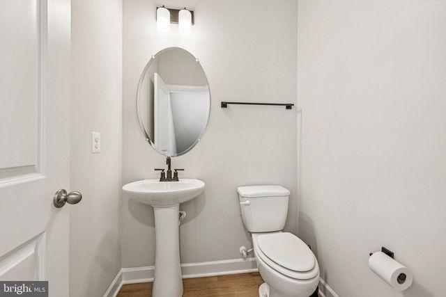 7355 MOUNTAINEER DR, Alexandria, VA 22306