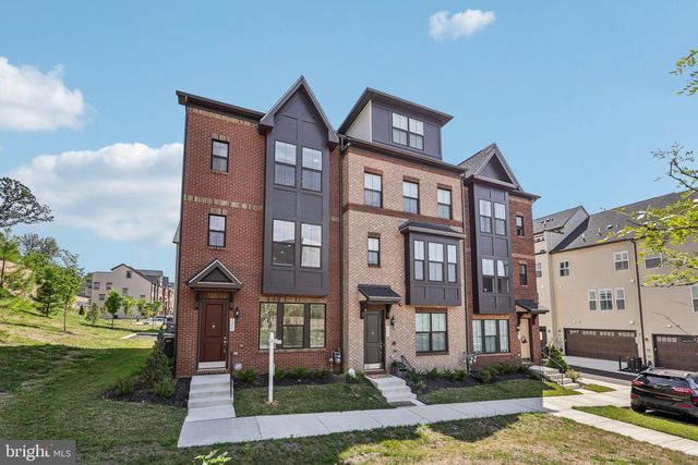 7355 MOUNTAINEER DR, Alexandria, VA 22306