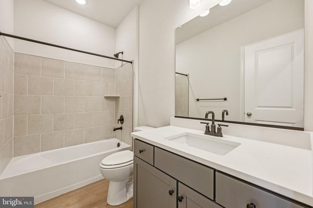 7355 MOUNTAINEER DR, Alexandria, VA 22306