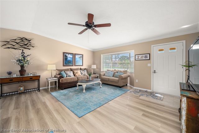3721 Thunderbird Hill Circle, Sebring, FL 33872