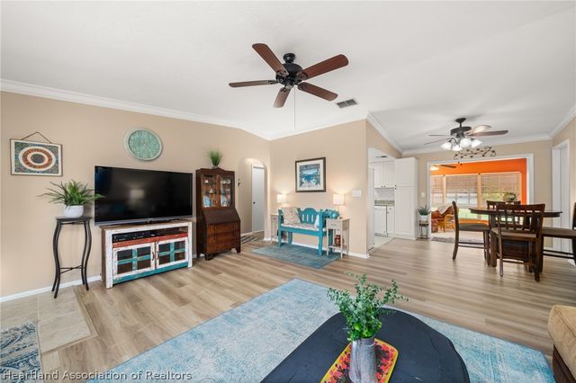 3721 Thunderbird Hill Circle, Sebring, FL 33872