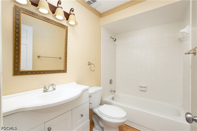 4608 SE 4th PL 6, Cape Coral, FL 33904