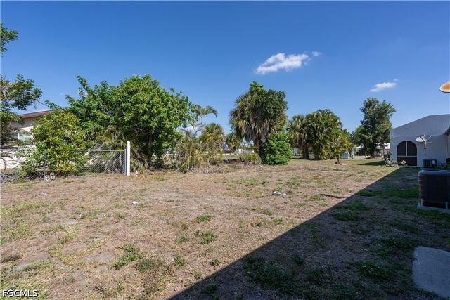4608 SE 4th PL 6, Cape Coral, FL 33904