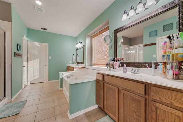 209 Fox Hollow Boulevard, Forney, TX 75126