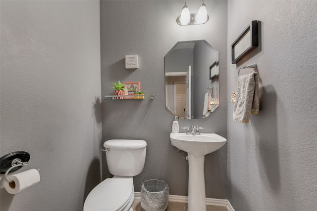 209 Fox Hollow Boulevard, Forney, TX 75126