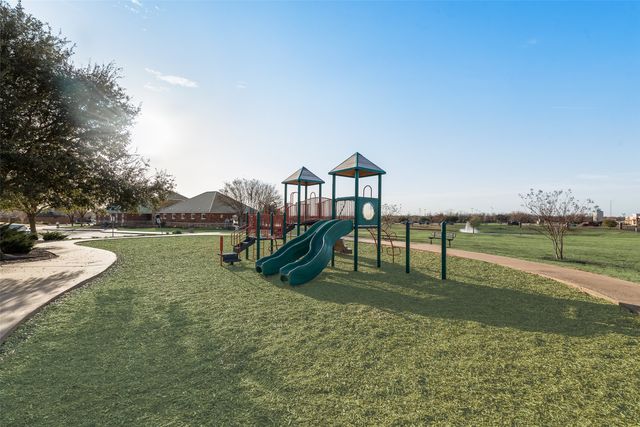 209 Fox Hollow Boulevard, Forney, TX 75126