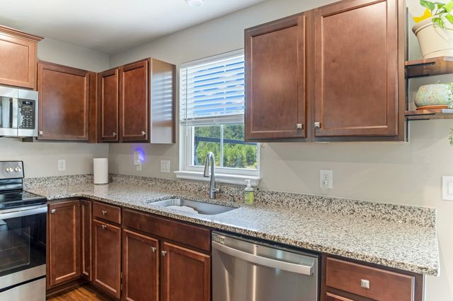 930 Riverland Woods Trail, Boiling Springs, SC 29316