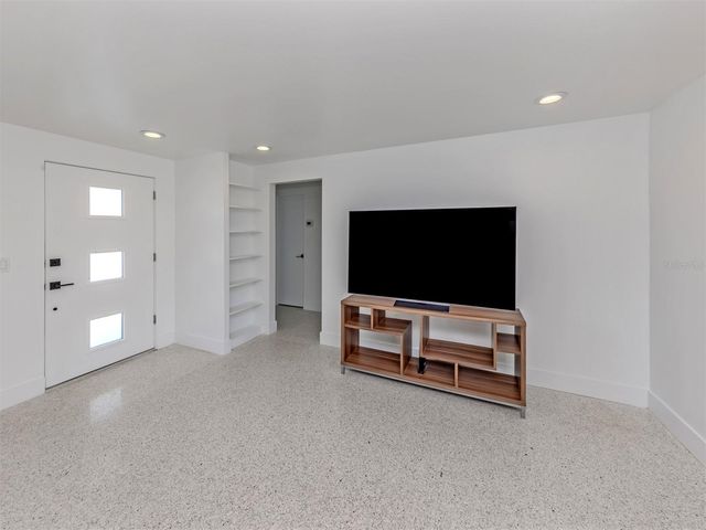 107 SORRENTO DRIVE, Osprey, FL 34229