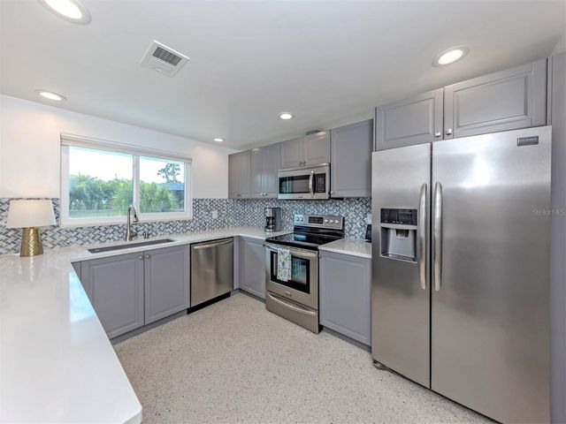 107 SORRENTO DRIVE, Osprey, FL 34229