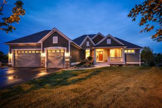 8856 67th Street Bay S, Cottage Grove, MN 55016