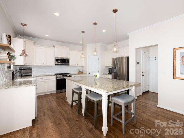 1125 Brookdale Lane, Stanley, NC 28164