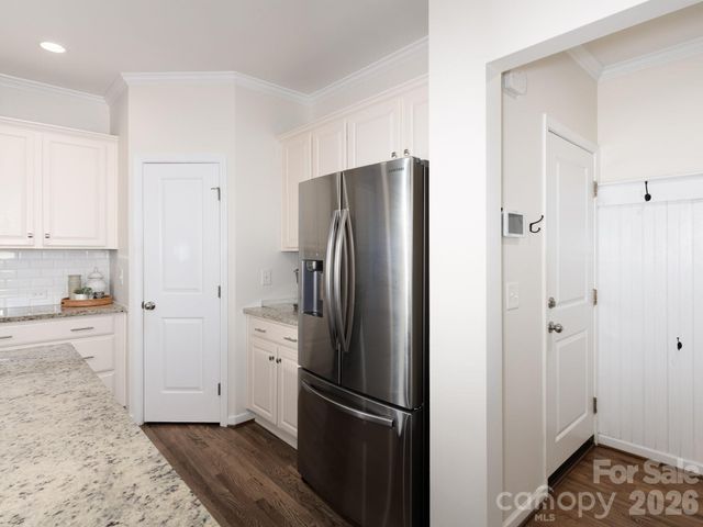 1125 Brookdale Lane, Stanley, NC 28164