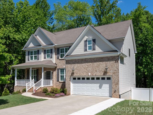 1125 Brookdale Lane, Stanley, NC 28164