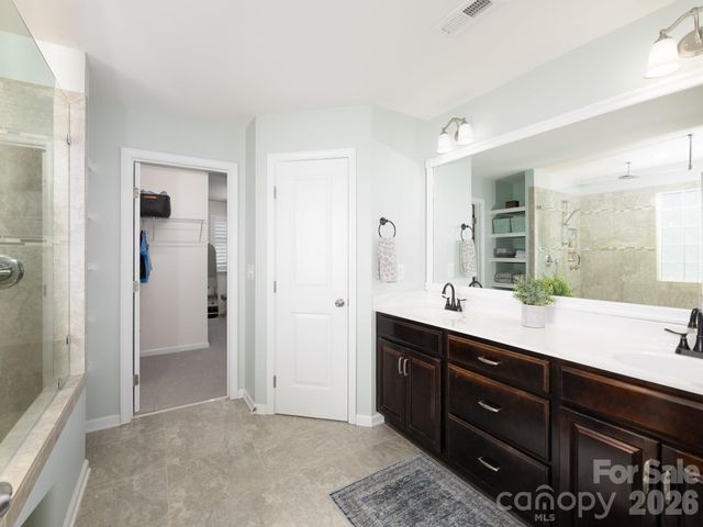 1125 Brookdale Lane, Stanley, NC 28164